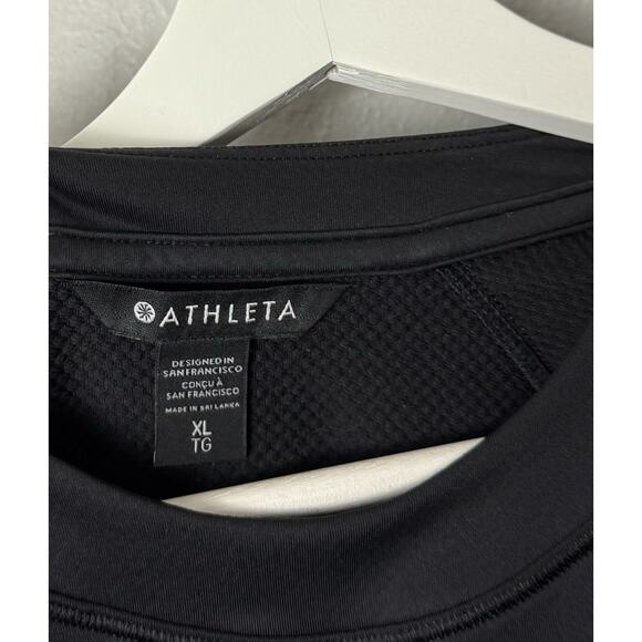 Athleta Whistler Pullover Top Black Size XL Crewneck Wicking Active - Picture 3 of 4
